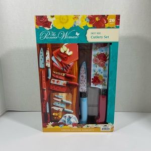 Pioneer Women Sweet Rose Cutlery Set NIB